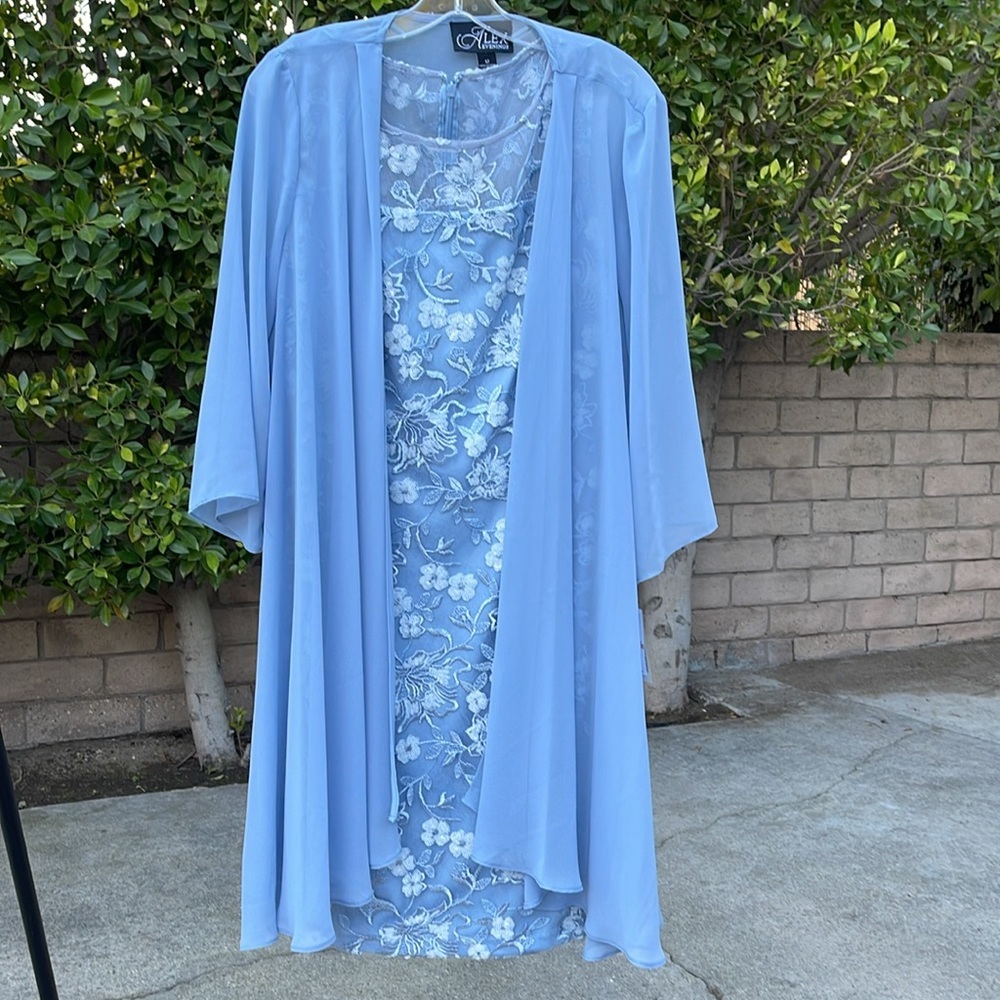 ALEX EVENINGS Short Embroidered Sheath Dress With Open Jacket - Picture 7 of 12